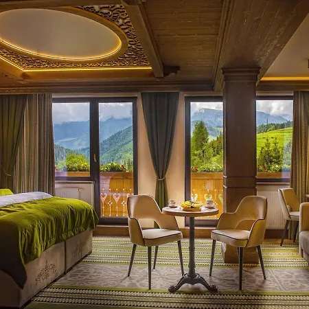 ホテル Grand Hotel**** Bachledka Strachan 4*