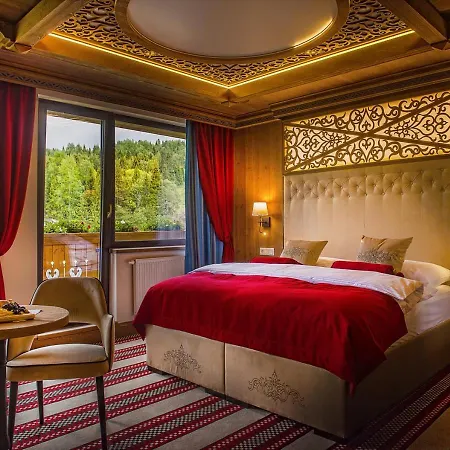 Grand Hotel**** Bachledka Strachan ホテル 4*