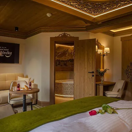 Grand Hotel**** Bachledka Strachan ホテル Ždiar