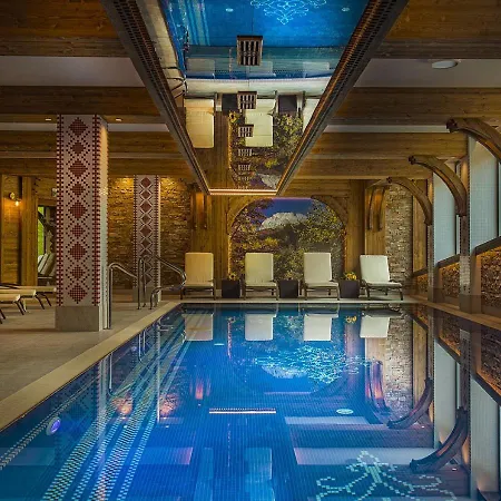 Grand Hotel**** Bachledka Strachan 호텔 4*
