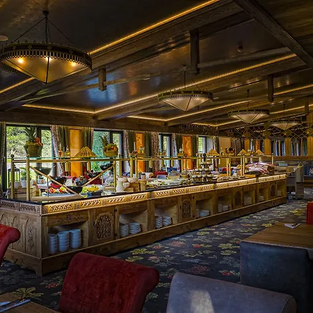 Grand Hotel**** Bachledka Strachan 4*